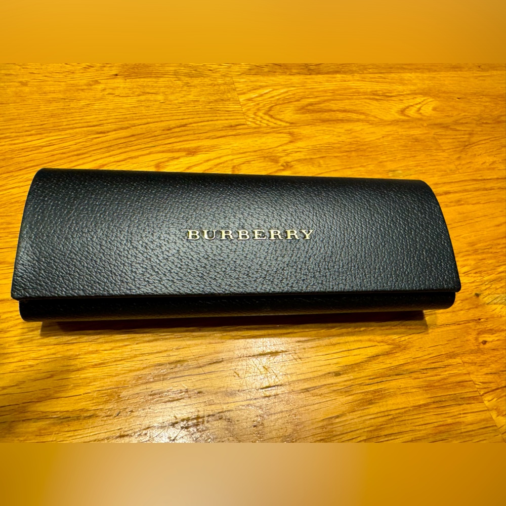 BURBERRY Black Hard Sunglasses Glasses Case As New